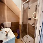 Sabry House Daire Napoli